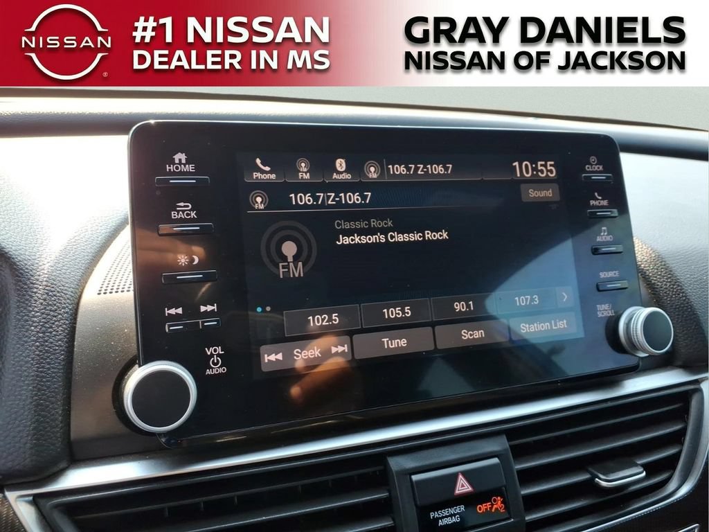 Used 2018 Honda Accord Sport image 16