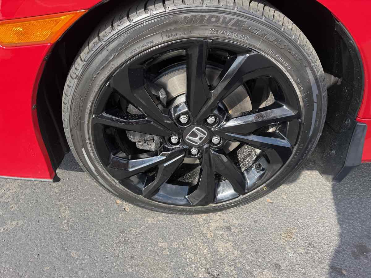 Used 2018 Honda Civic Si image 9