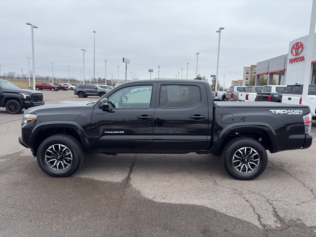 Used 2020 Toyota Tacoma TRD Sport w/ TRD Premium Sport Package image 2