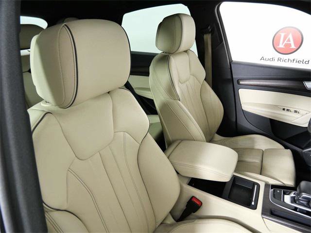 Used 2022 Audi Q5 2.0T Premium Plus w/ Premium Plus Package image 12