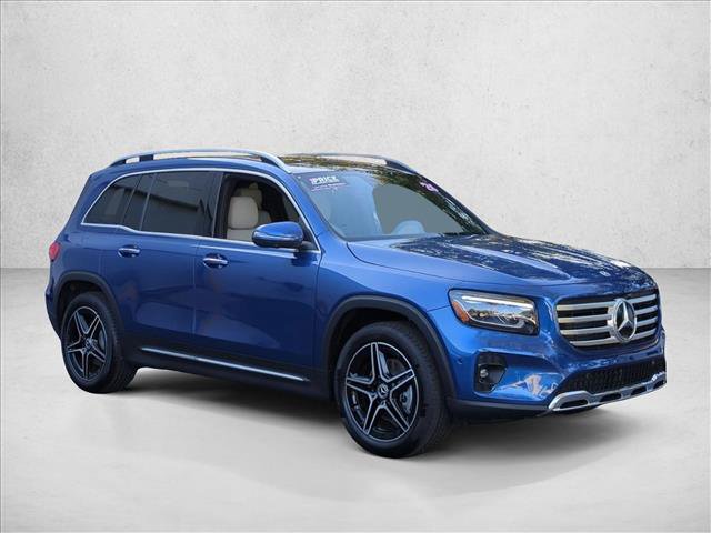 Used 2026 Mercedes-Benz GLB 250 image 3