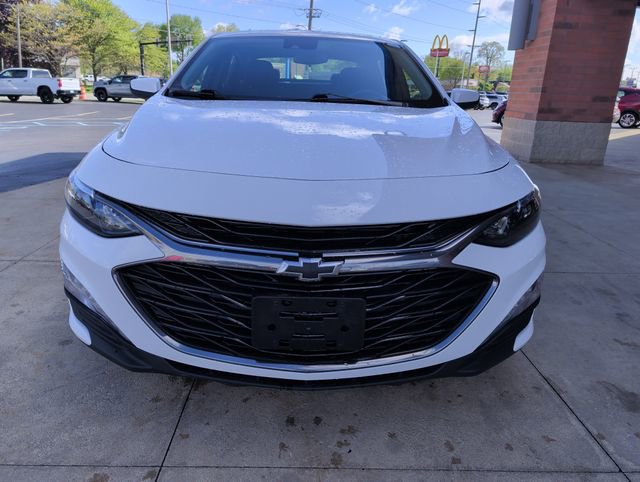 Used 2024 Chevrolet Malibu LT w/ Sport Edition FWD image 10