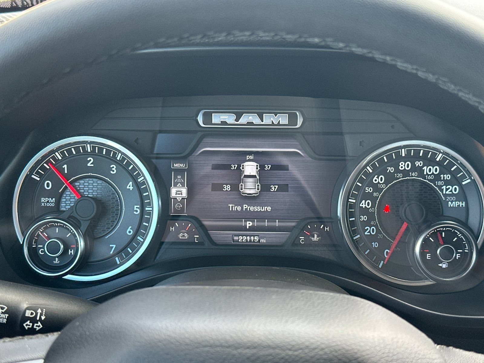 Used 2025 RAM 1500 Big Horn RWD image 33