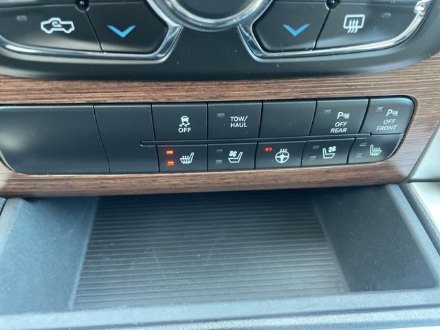 Used 2016 RAM 1500 Laramie w/ Convenience Group image 31