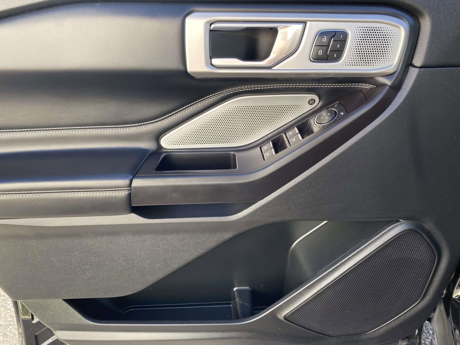 Used 2020 Ford Explorer ST w/ Premium Technology Package image 19