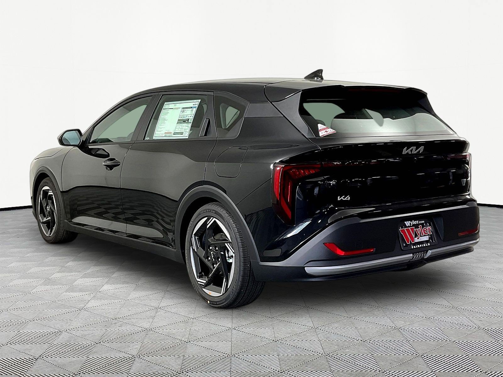 New 2026 Kia K4 EX FWD image 4