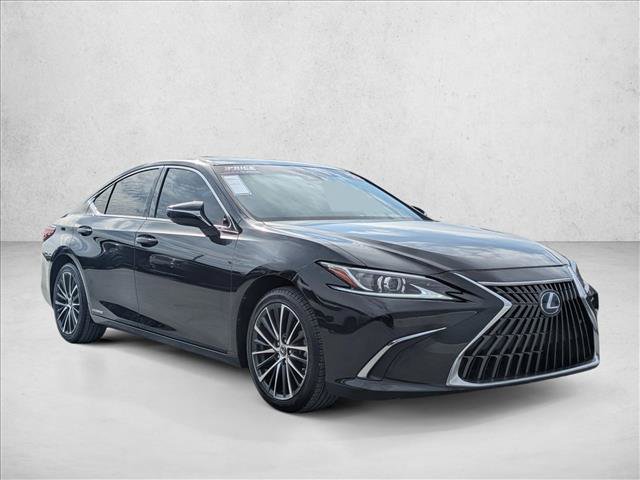 Used 2022 Lexus ES 300h w/ Premium Package FWD image 3
