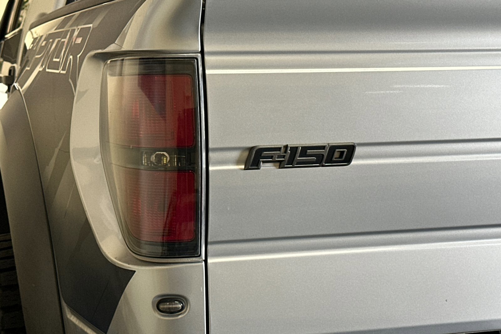 Used 2012 Ford F150 Raptor w/ Raptor Luxury Pkg image 44