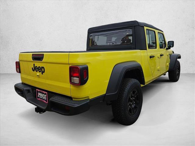 Used 2023 Jeep Gladiator Sport AWD/4WD image 4