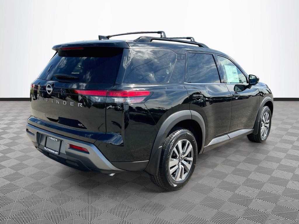 New 2026 Nissan Pathfinder SL w/ Cargo Package FWD image 7