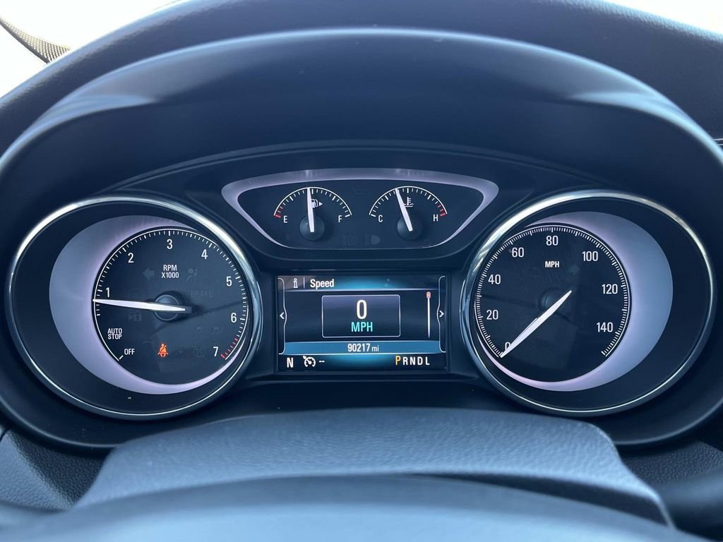 Used 2020 Buick Envision Essence w/ Experience Buick Package image 36