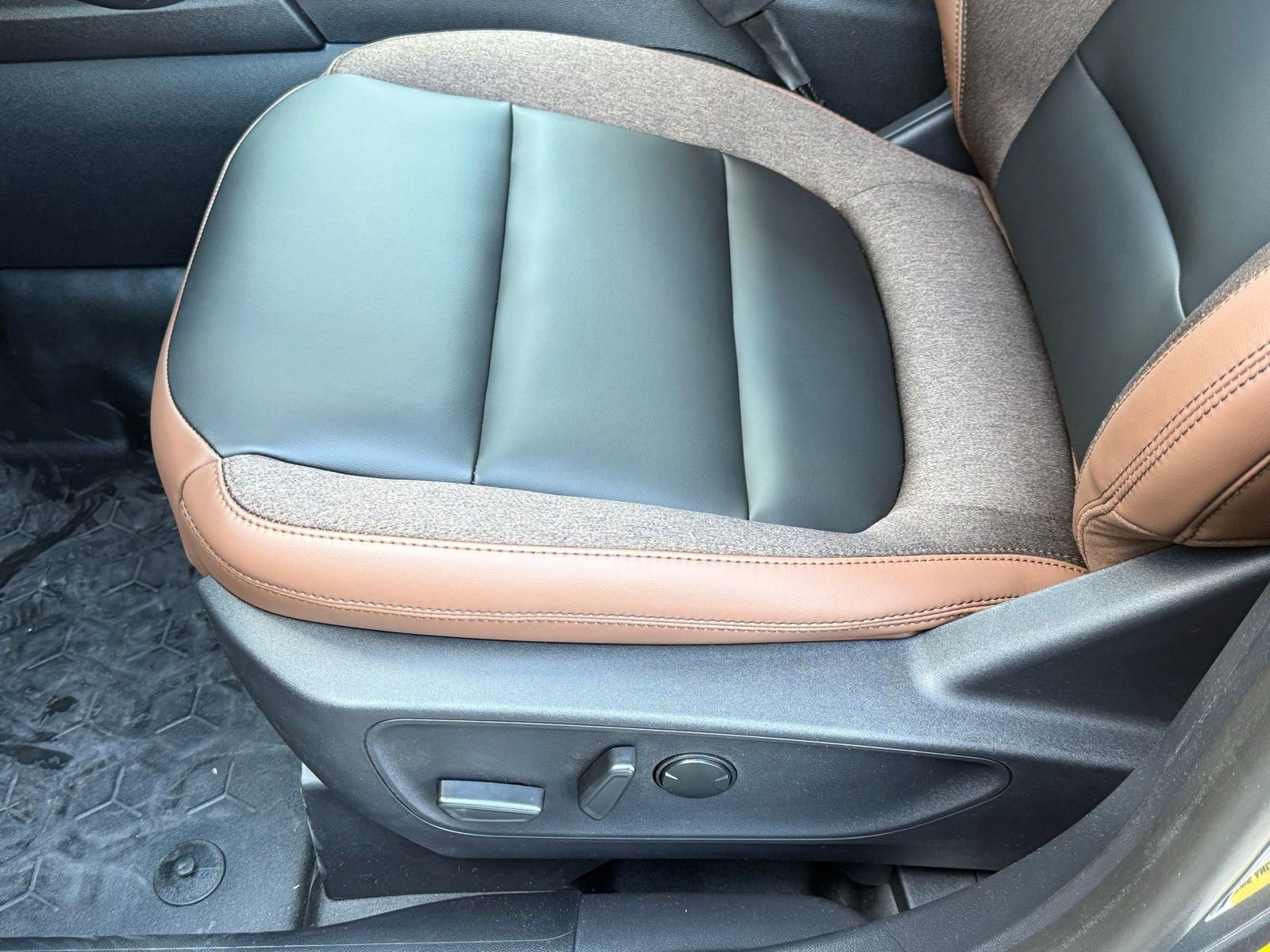 New 2025 Ford Bronco Sport Outer Banks w/ Sasquatch Outer Banks Package image 37