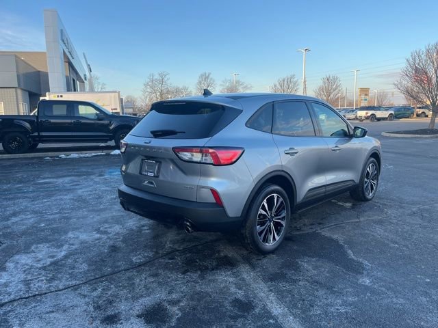 Used 2021 Ford Escape SE w/ SE Sport Appearance Package image 8