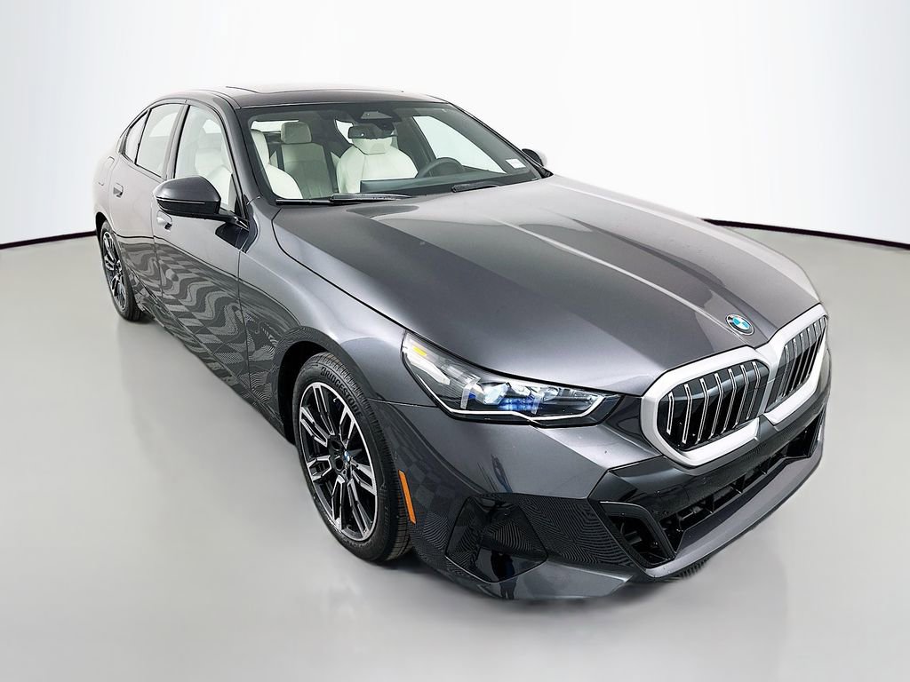 New 2026 BMW 530i w/ M Sport Package image 3