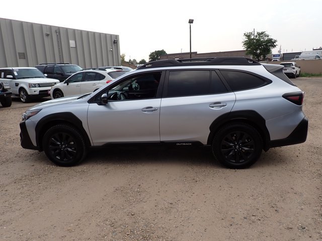 Certified 2023 Subaru Outback Onyx Edition XT AWD/4WD image 2