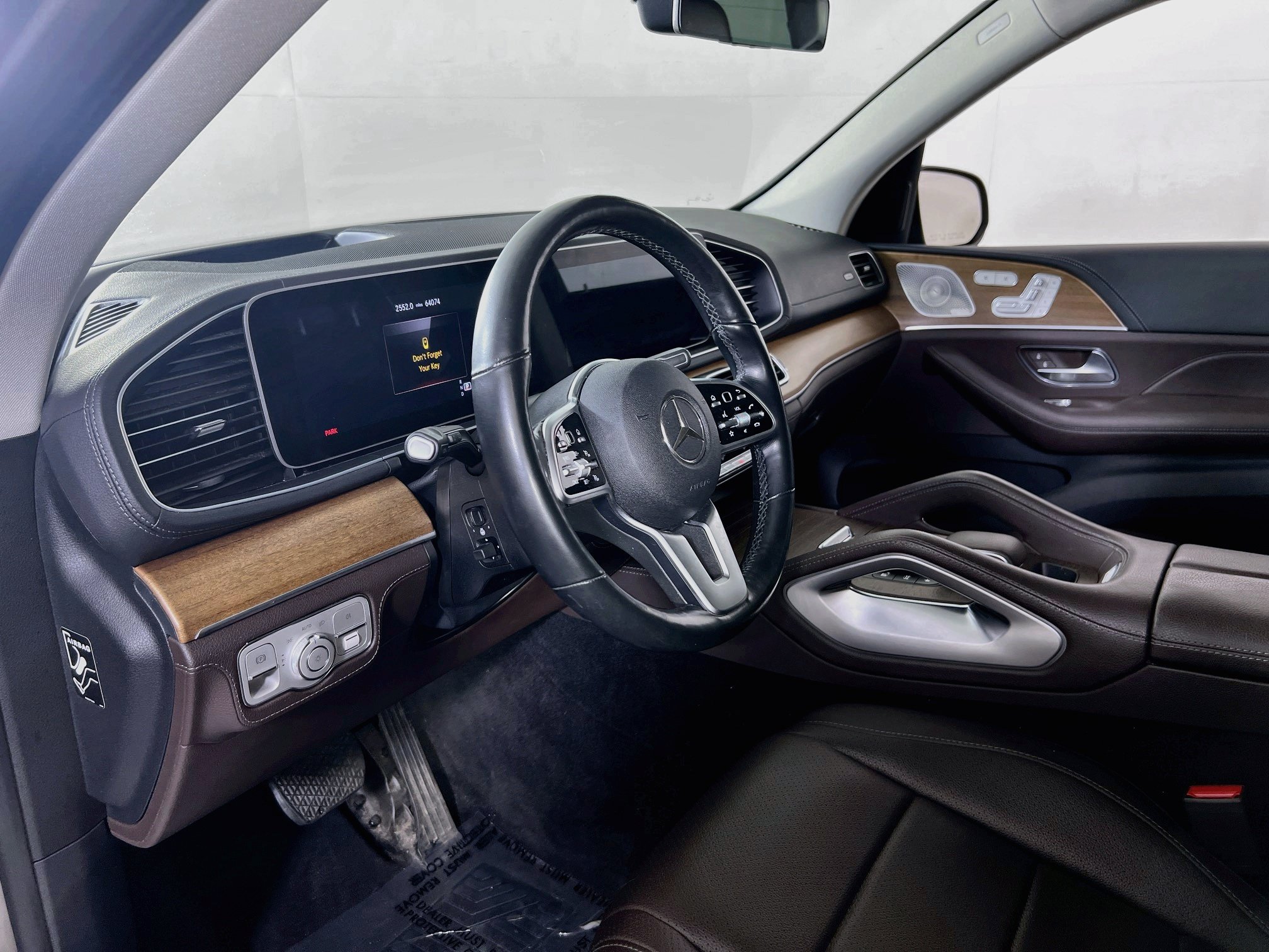 Used 2021 Mercedes-Benz GLE 450 4MATIC image 9