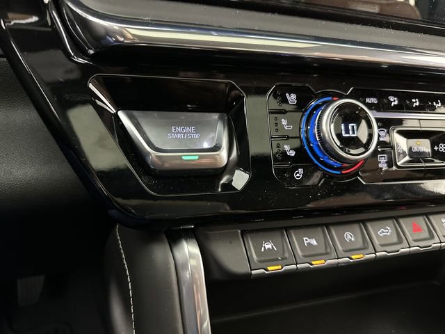 Used 2024 GMC Sierra 1500 Denali Ultimate AWD/4WD image 17