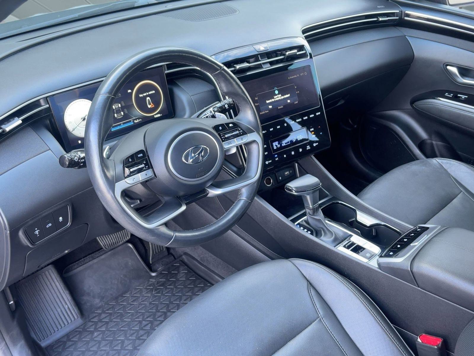 Used 2023 Hyundai Santa Cruz Limited w/ Cargo Package image 4