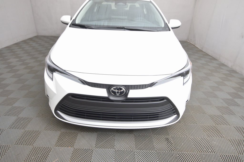 New 2026 Toyota Corolla XLE image 2