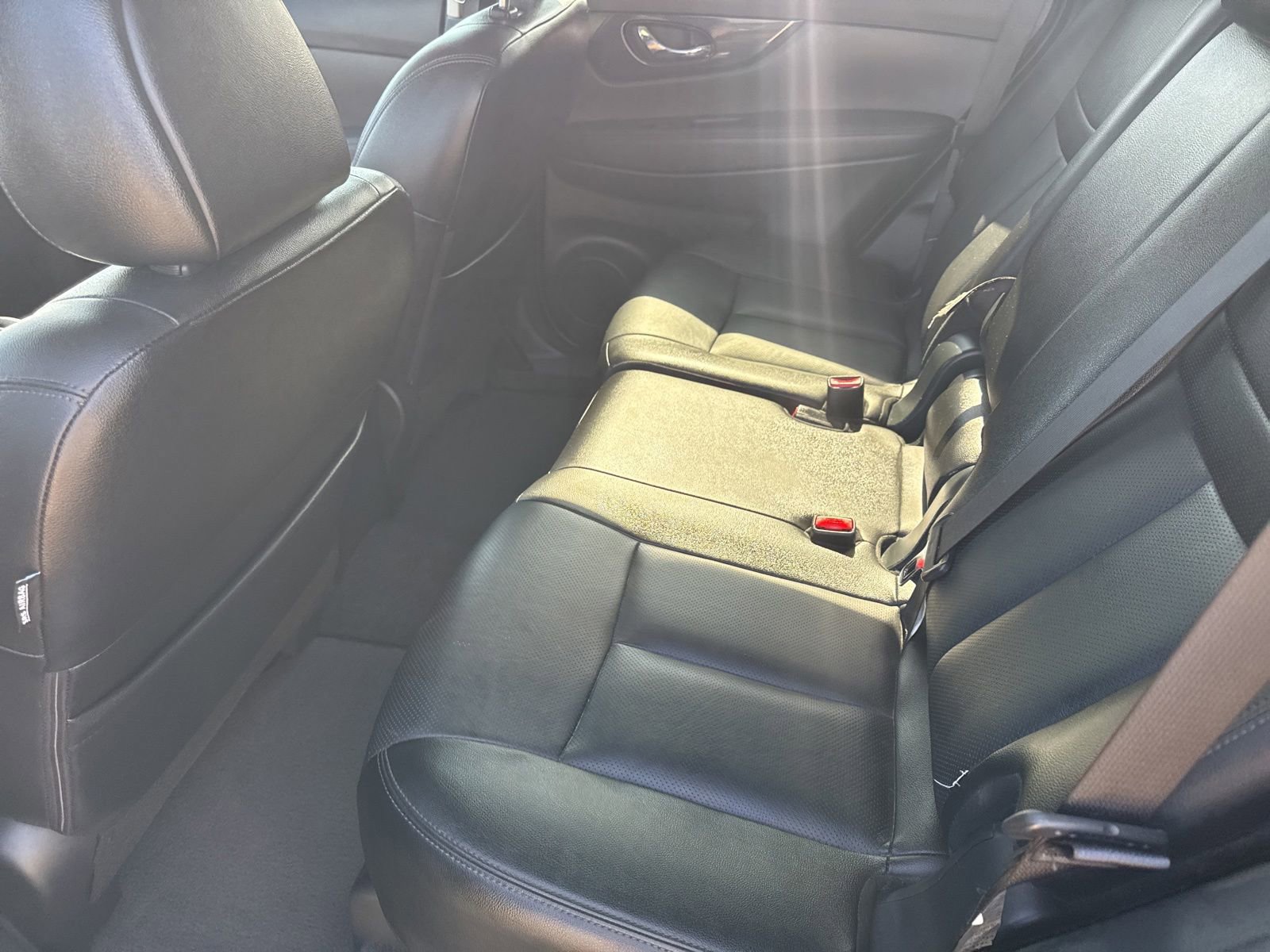 Used 2018 Nissan Rogue SL FWD image 11