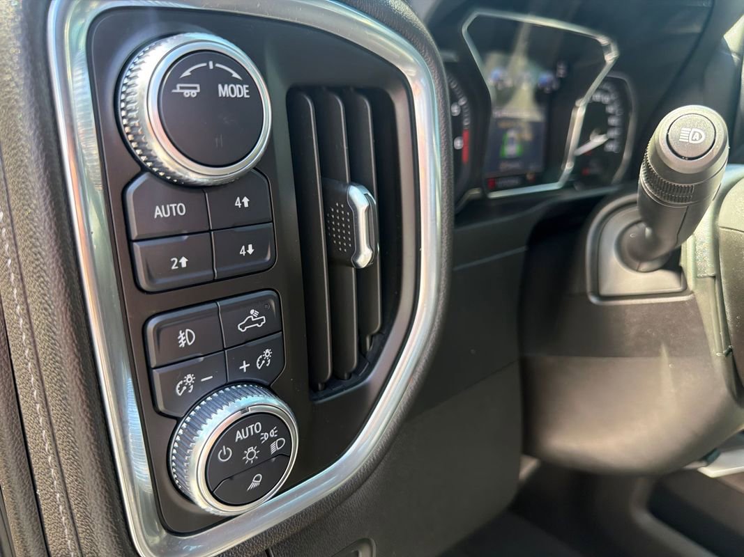 Used 2021 GMC Sierra 1500 Denali w/ Driver Alert Package II AWD/4WD image 21