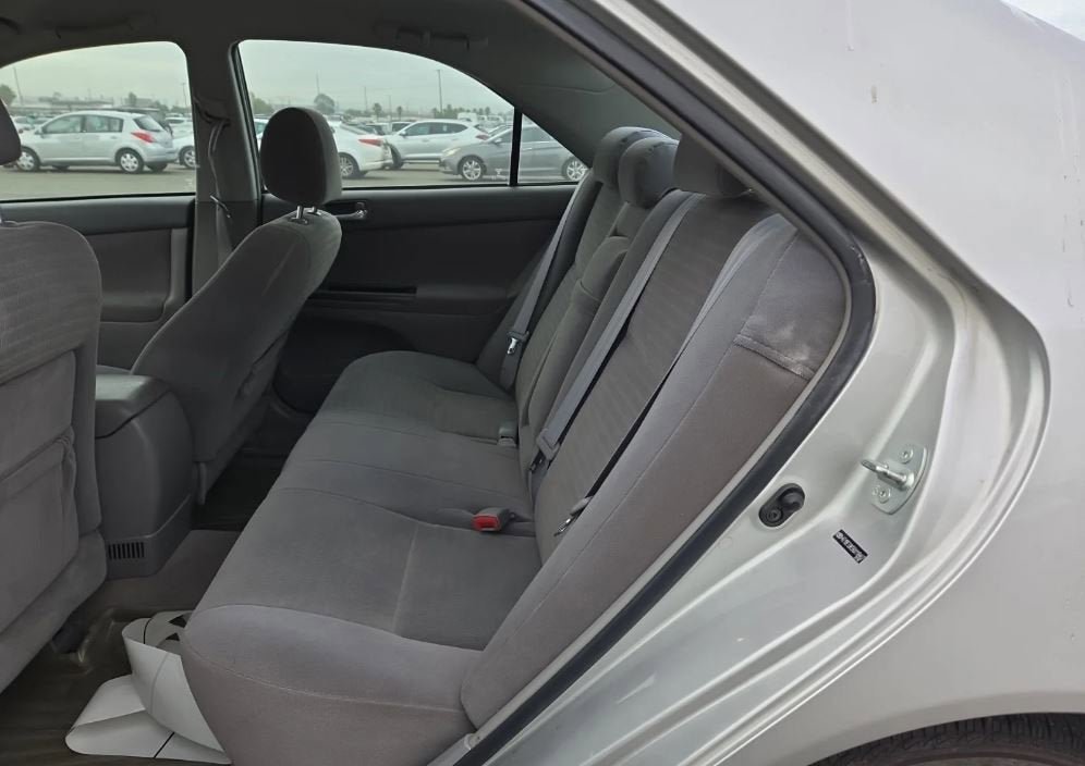 Used 2006 Toyota Camry LE FWD image 6