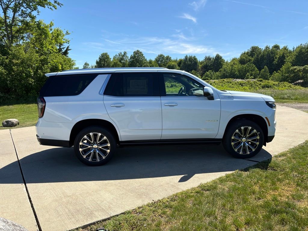 New 2026 Chevrolet Tahoe High Country w/ LPO, Illumination Package AWD/4WD image 10