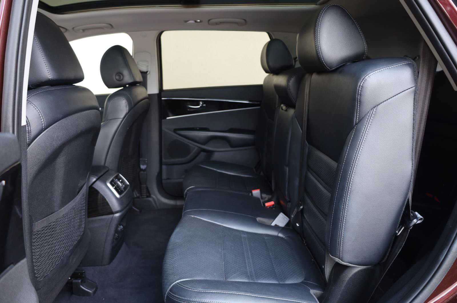 Used 2019 Kia Sorento EX AWD/4WD image 19