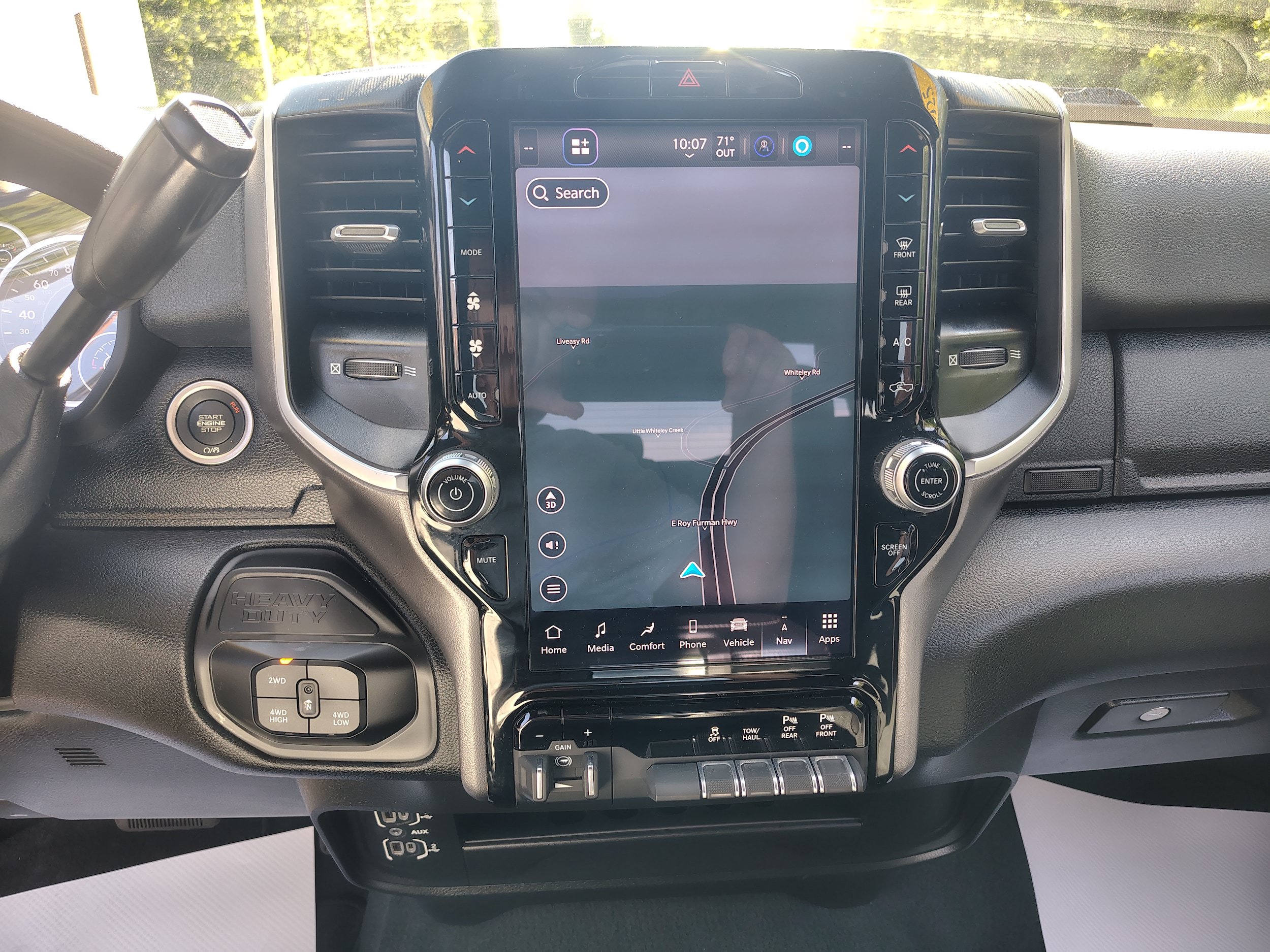 Certified 2025 RAM 2500 Big Horn AWD/4WD image 33