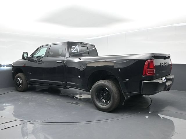 New 2026 RAM 3500 Laramie AWD/4WD image 6