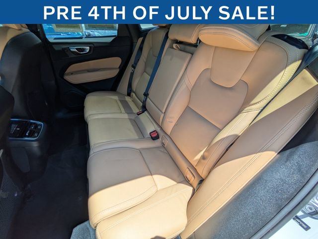 Certified 2023 Volvo XC60 B6 Ultimate w/ Protection Package Premier AWD/4WD image 25