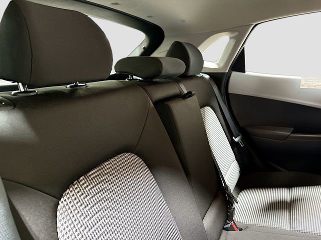 Used 2020 Hyundai Kona SE image 26