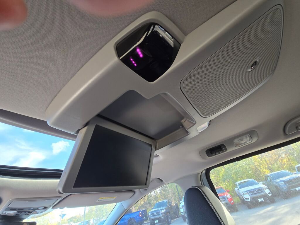 Used 2024 Honda Odyssey Elite image 31