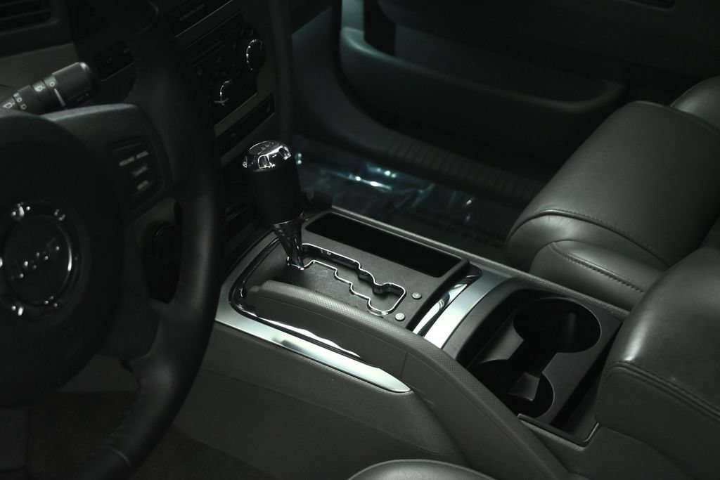 Used 2007 Jeep Grand Cherokee SRT8 w/ SRT Option Group I AWD/4WD image 47