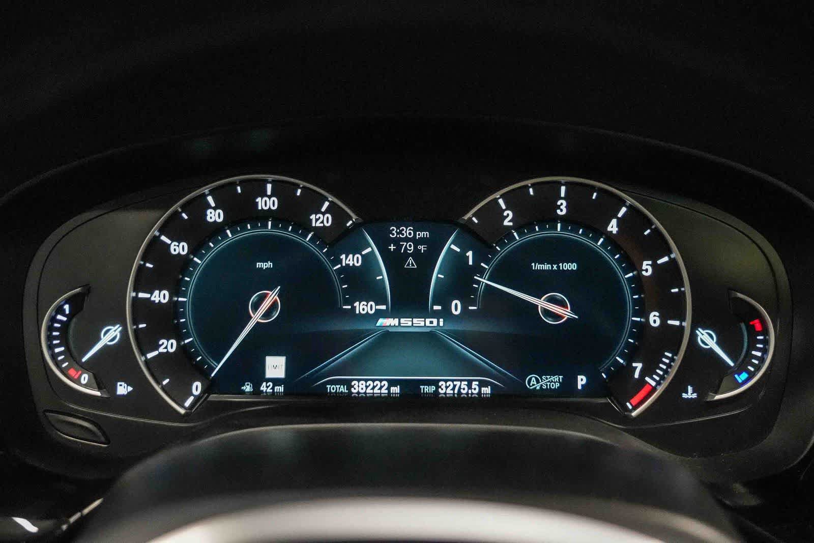 Used 2018 BMW M550i xDrive AWD/4WD image 24