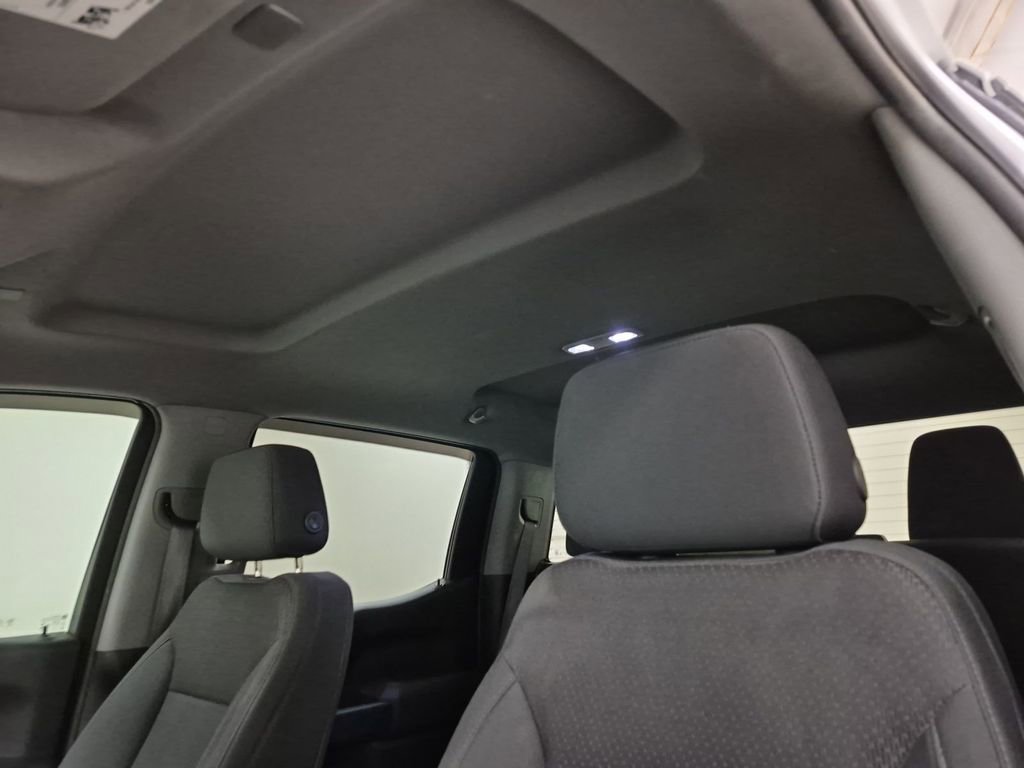 Certified 2021 Chevrolet Silverado 1500 Custom image 19