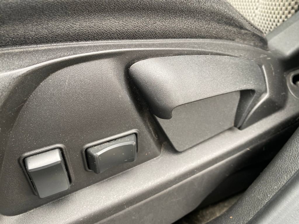 Used 2017 GMC Terrain SLE AWD/4WD image 11