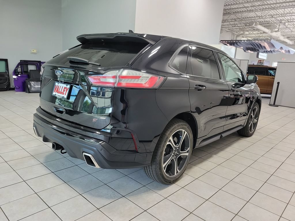 Used 2019 Ford Edge ST AWD/4WD image 10