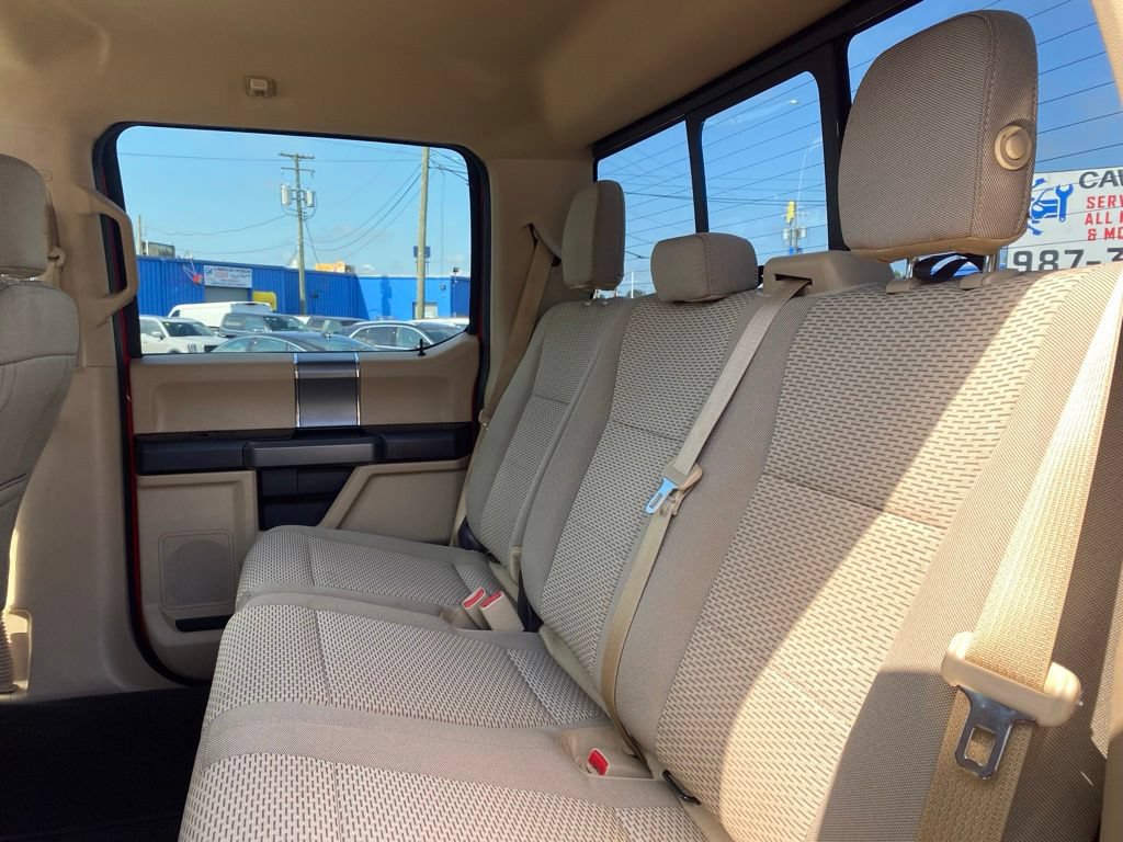 Used 2017 Ford F250 XLT w/ XLT Premium Package AWD/4WD image 15