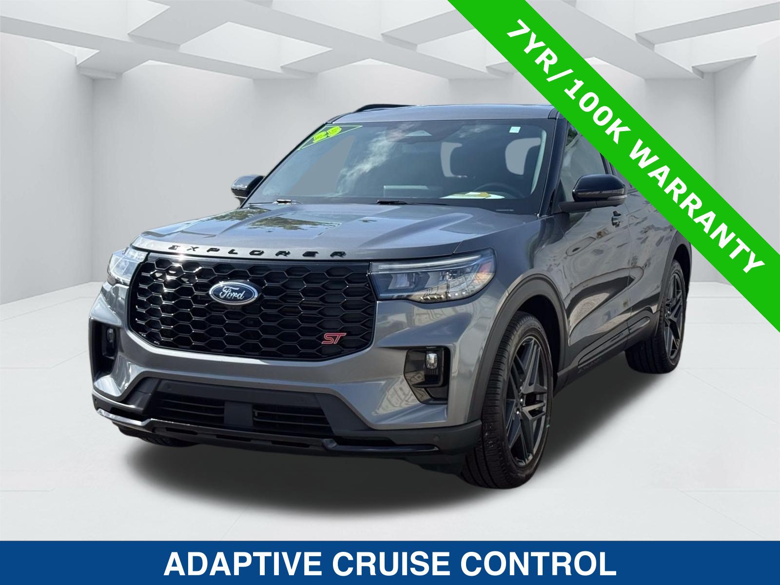 Certified 2025 Ford Explorer ST AWD/4WD image 8