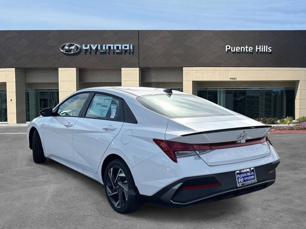 New 2026 Hyundai Elantra Sport w/ Cargo Package FWD image 7