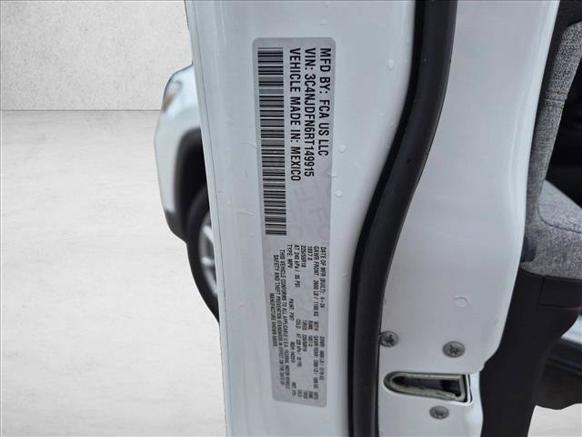 Used 2024 Jeep Compass Latitude AWD/4WD image 15