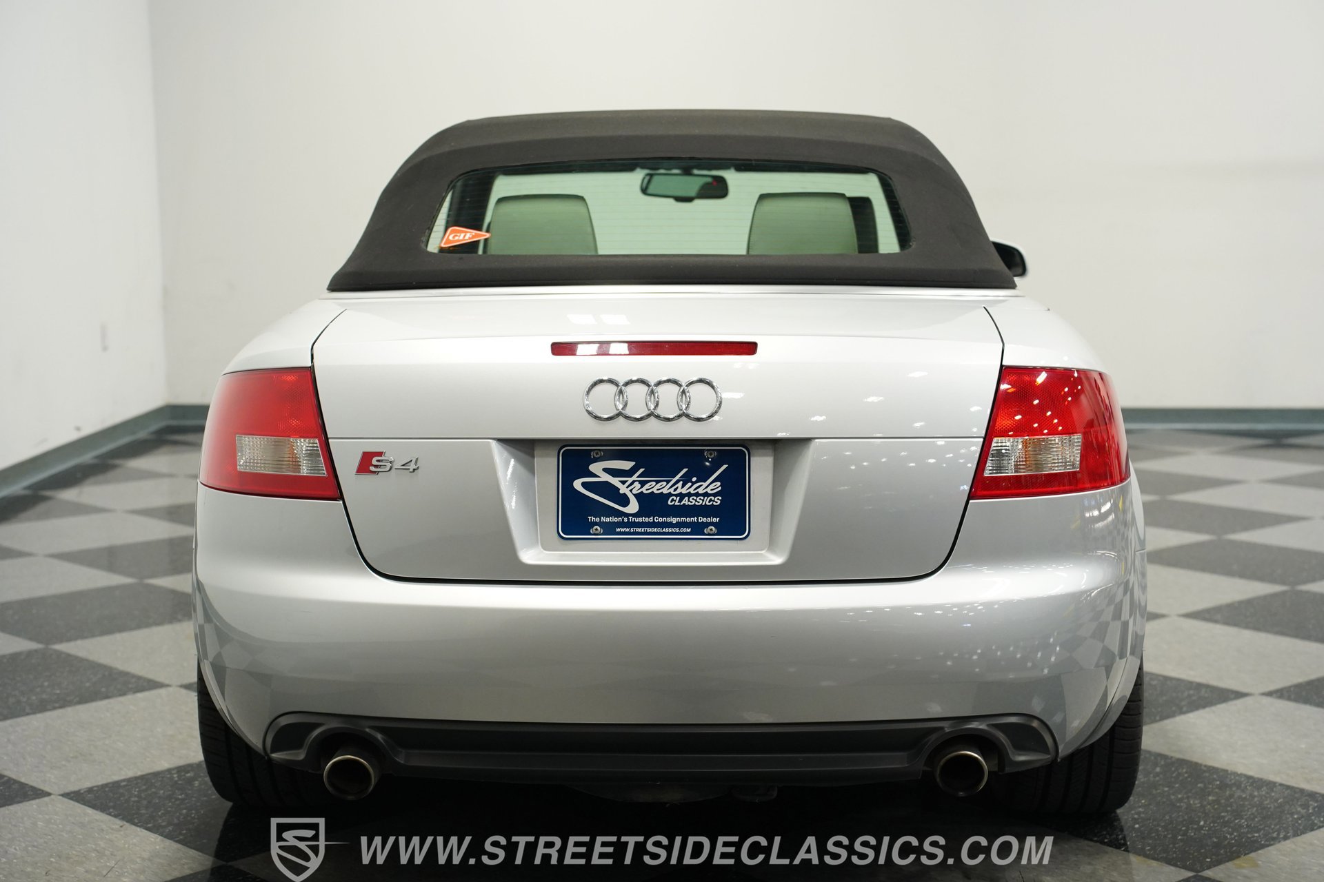 Used 2004 Audi S4 Cabriolet image 24