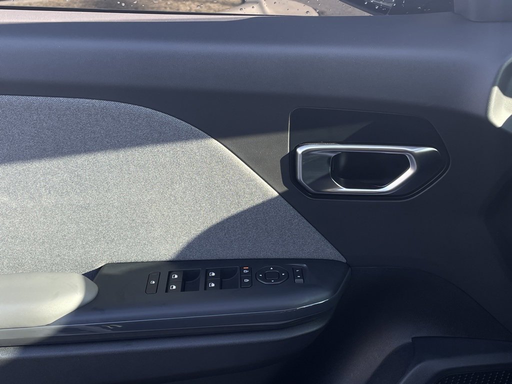 Certified 2025 Kia K4 EX image 20