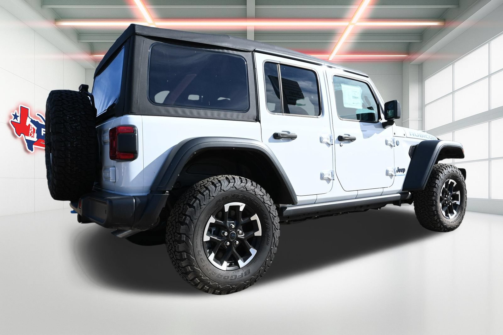 New 2025 Jeep Wrangler Unlimited Rubicon 4xe w/ Safety Group AWD/4WD image 3