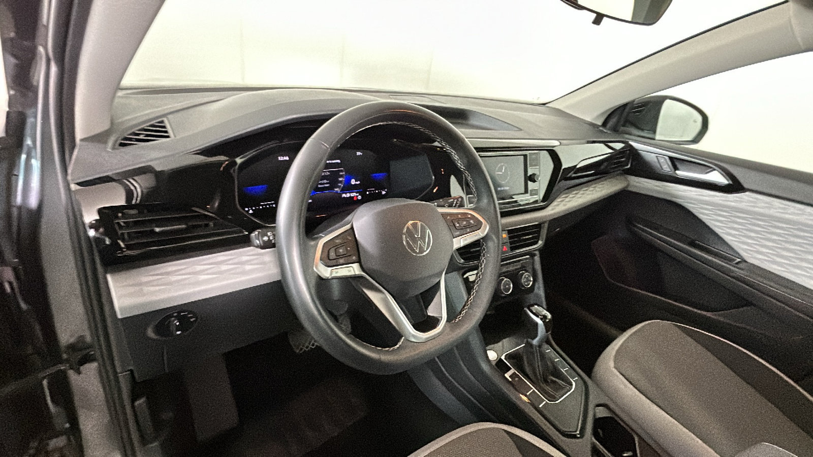 Used 2024 Volkswagen Taos S FWD image 14