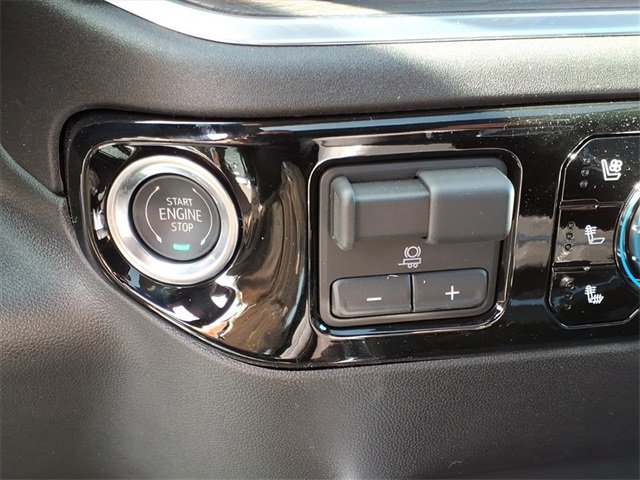 New 2026 GMC Sierra 2500 SLT w/ SLT Convenience Package image 24