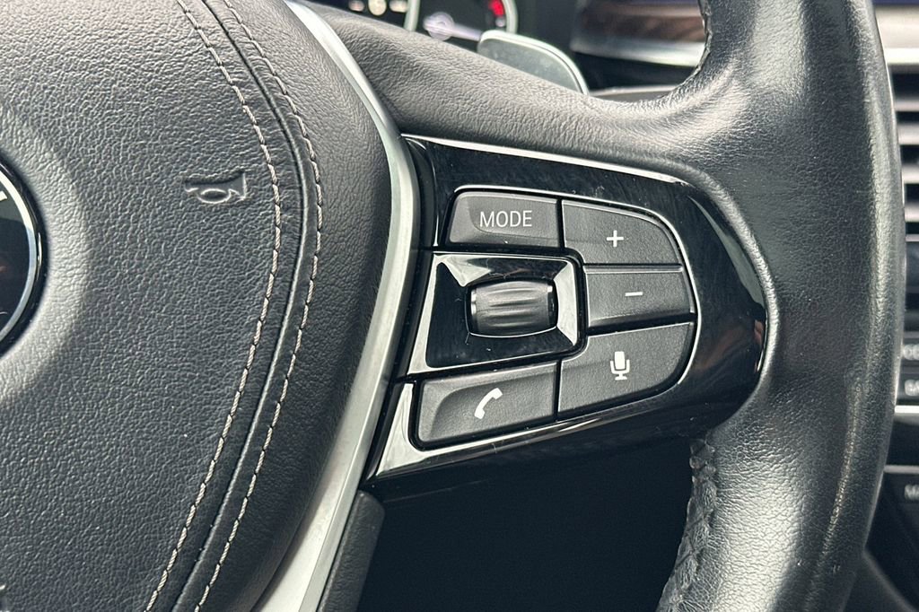 Used 2018 BMW 530i image 27