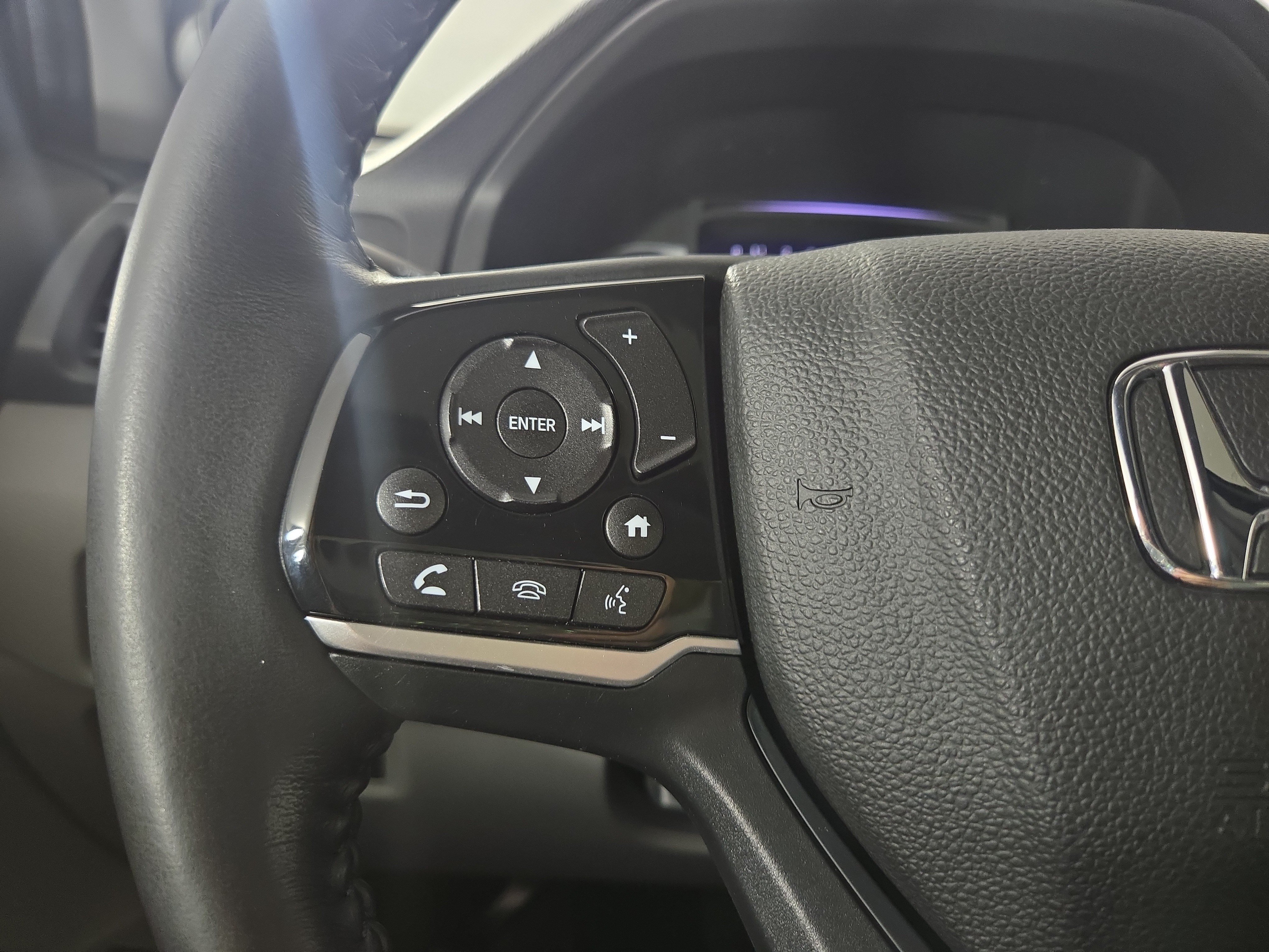 Used 2022 Honda Pilot Touring image 15