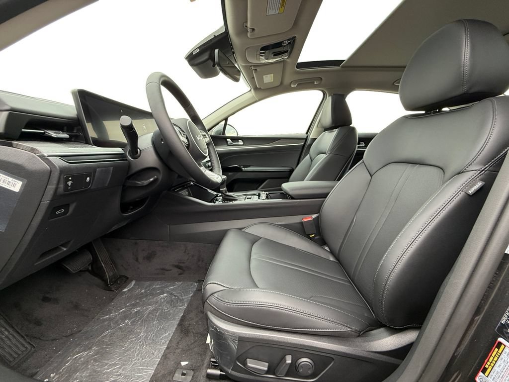 New 2026 Kia K5 EX FWD image 9